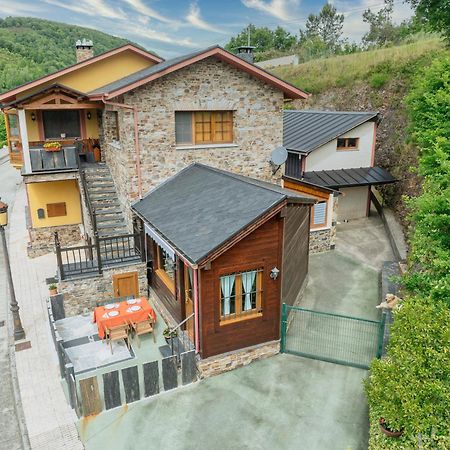Apartamentos Rurales Tin Turismo Santa Eulalia de Oscos Εξωτερικό φωτογραφία