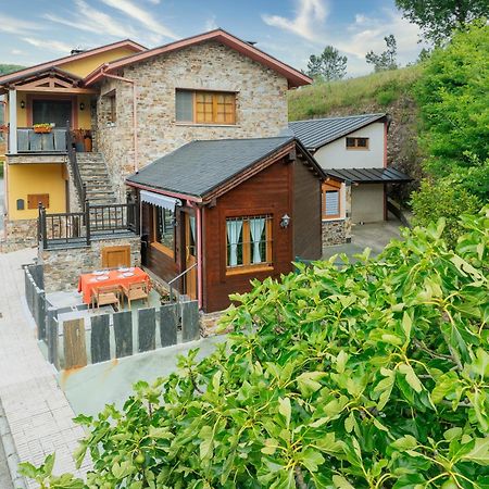 Apartamentos Rurales Tin Turismo Santa Eulalia de Oscos Εξωτερικό φωτογραφία
