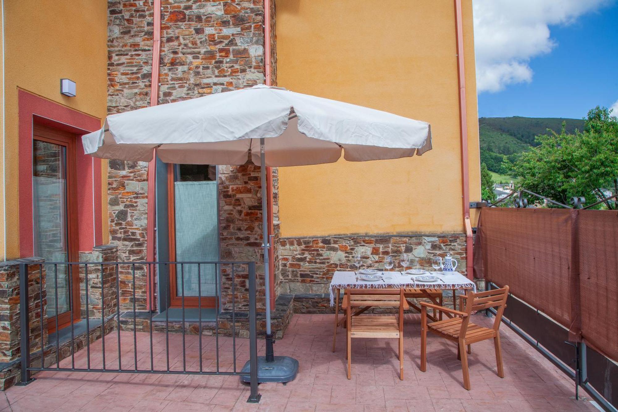 Apartamentos Rurales Tin Turismo Santa Eulalia de Oscos Εξωτερικό φωτογραφία
