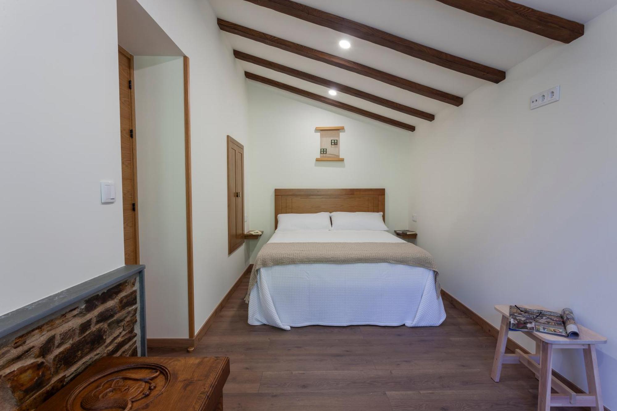 Apartamentos Rurales Tin Turismo Santa Eulalia de Oscos Εξωτερικό φωτογραφία
