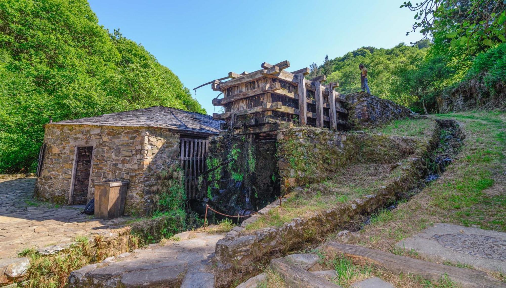 Apartamentos Rurales Tin Turismo Santa Eulalia de Oscos Εξωτερικό φωτογραφία